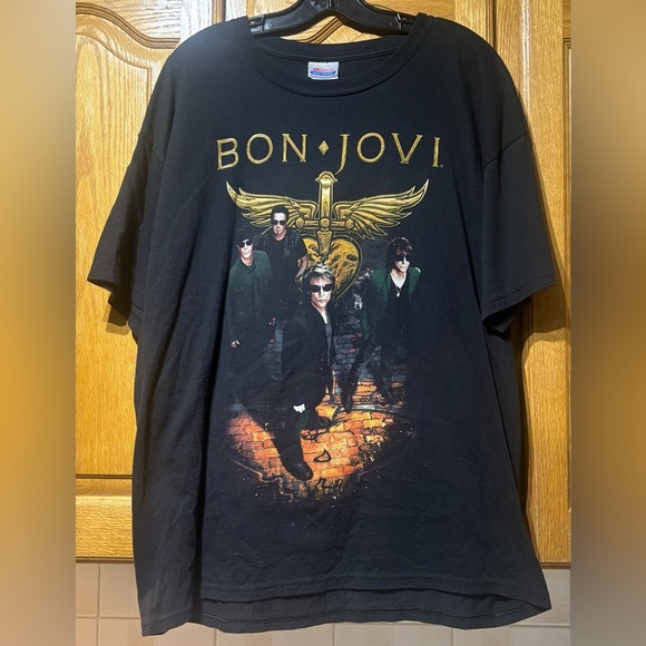 2011 Bon Jovi Live Tour Band Concert T-Shirt Men’s XL EUC - Picture 1 of 7